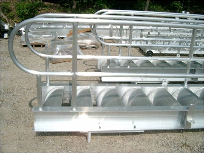 Schoellhorn-Albrecht Beam Style Gangway